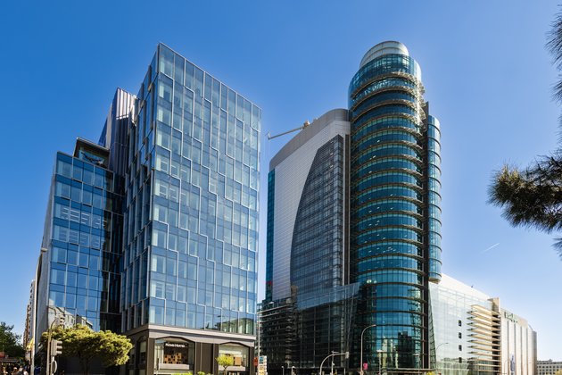 EY pone en marcha su campus en Azca con dos sedes y 33.500 m2