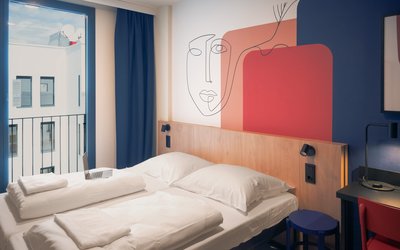 Meininger inaugura en Barcelona su primer hotel en España