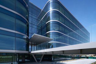 Iberdrola Inmobiliaria alquila oficinas a Topes de Gama en su edificio A2 Plaza en Madrid