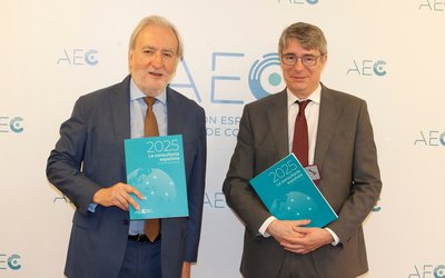La consultoría española eleva sus ingresos un 7,5% en 2025