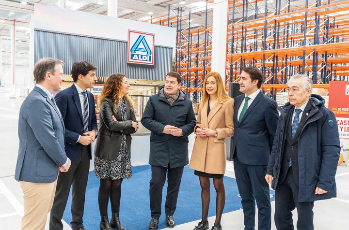 Inauguración del nuevo centro logístico de Aldi en Miranda del Ebro.