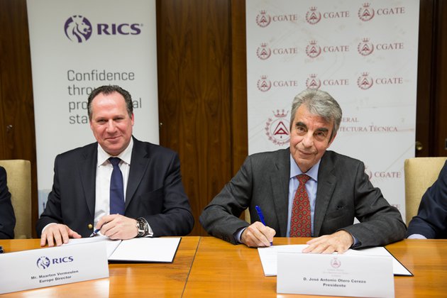 Los arquitectos técnicos tendrán una ruta de acceso directo a RICS