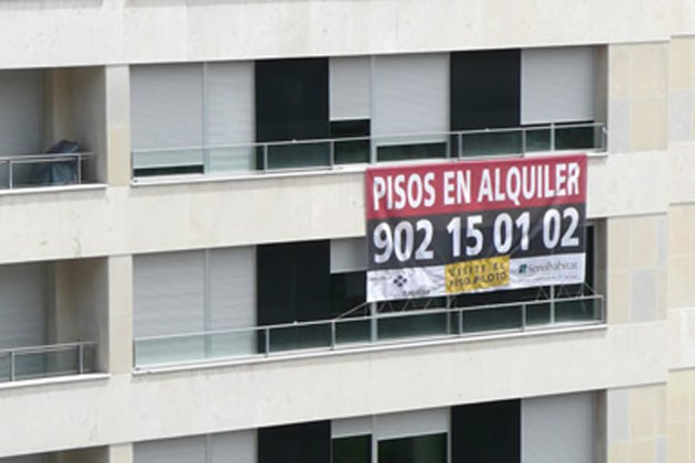 Los españoles invierten el 31% de su salario en el pago del alquiler