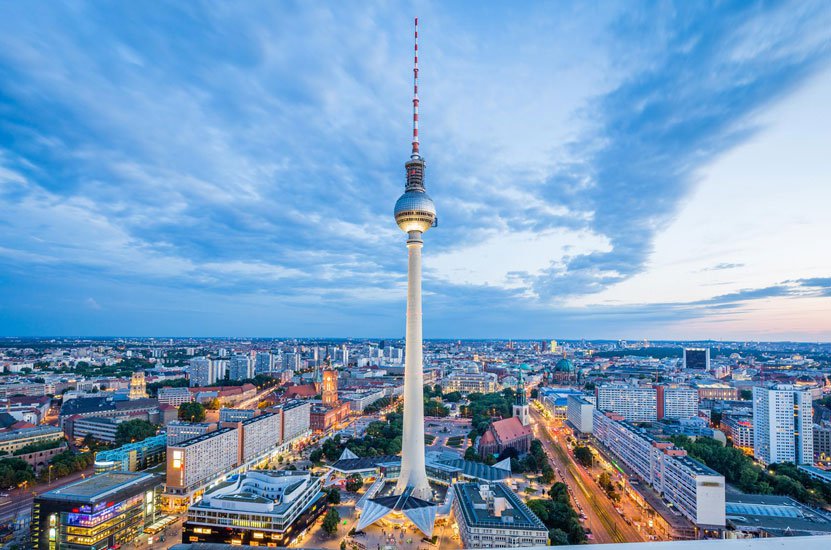 Entra en vigor la ley que congela el precio de los alquileres en Berlín