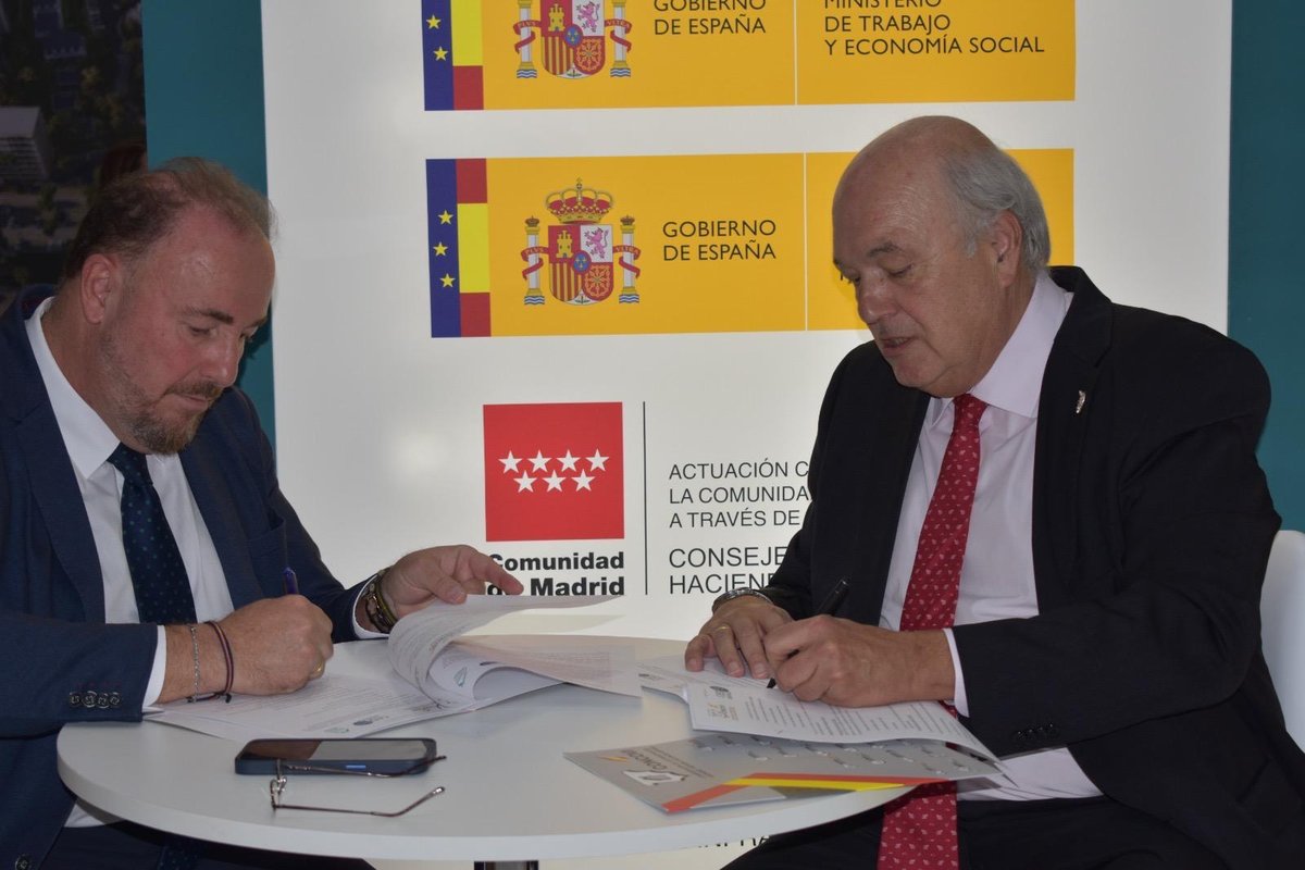 CONCOVI y Arquitecnica firman acuerdo de viabilidad de suelo