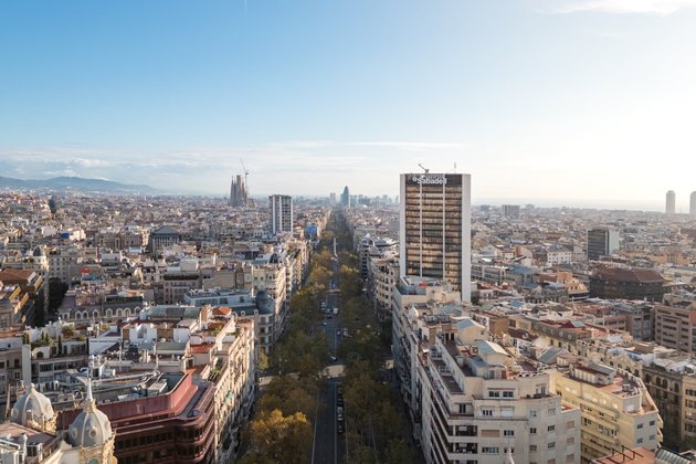 Hines inaugura las nuevas oficinas de la torre Diagonal Vertical de Barcelona