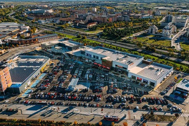 Las ventas en centros y parques comerciales aumentan un 4,8% en el tercer trimestre