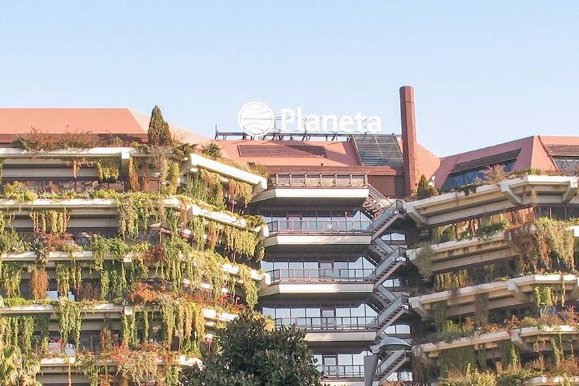 Amancio Ortega negocia la compra de la sede de Grupo Planeta en Barcelona por 240 millones