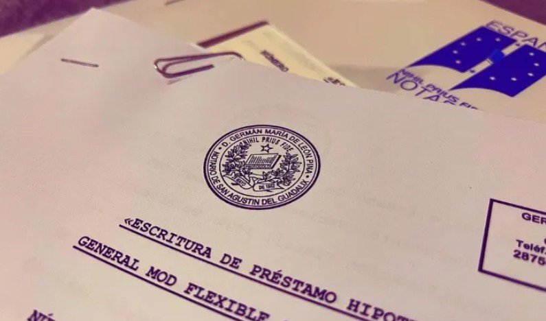 La firma de hipotecas sobre viviendas crece un 44,5 % en marzo y alcanza su mayor nivel desde 2022