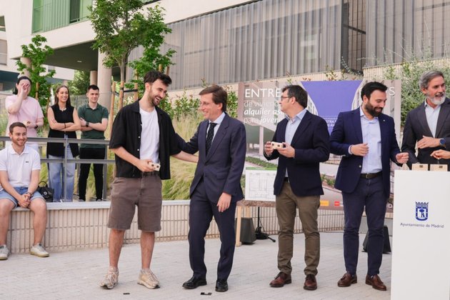 La EMVS Madrid entrega 205 viviendas públicas en Vallecas destinadas al alquiler