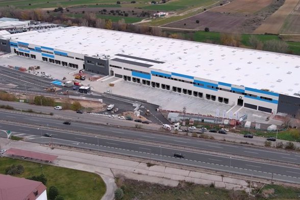 Scannell Properties alquila 8.000 m2 en su plataforma logística de San Agustín del Guadalix