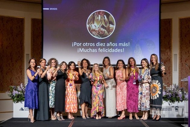 WIRES celebra diez años como agente activo en el sector inmobiliario