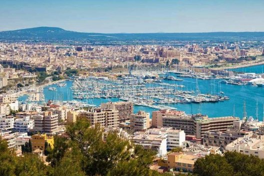 El alquiler residencial en la costa española seduce al inquilino extranjero