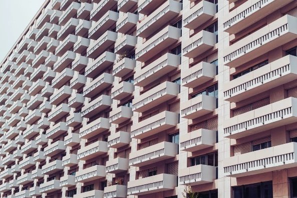 El precio de la vivienda libre sube un 10,4% y se acerca a los máximos de 2008