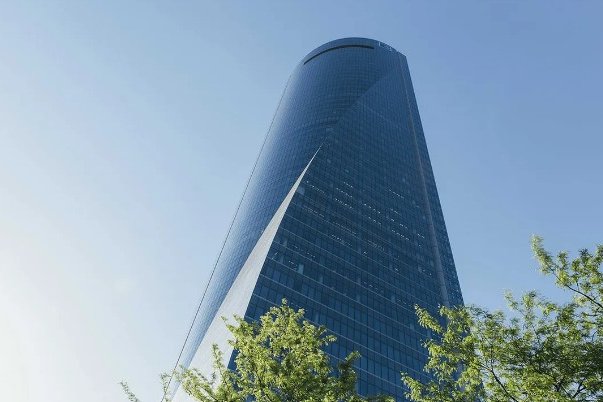 Haleon traslada su sede a Torre Emperador Castellana, propiedad de Emperador Properties