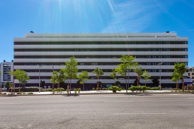 El Ayuntamiento de Madrid entrega 116 viviendas de alquiler asequible en El Cañaveral
