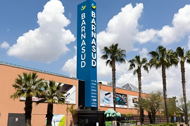Meridia RE III Socimi vende el centro comercial Barnasud por 27,6 millones