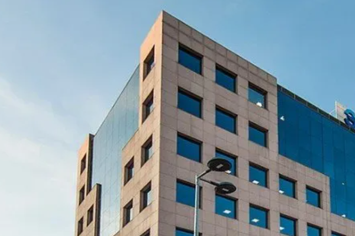 Sacyr alcanza 3.412 millones de euros de cifra de negocios y amplía su cartera de concesiones