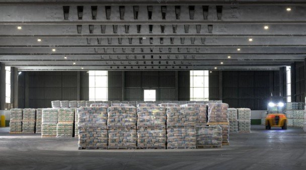 El consumo de cemento sube un 18,5% en octubre con 1,69 millones de toneladas