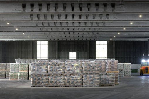 El consumo de cemento sube un 18,5% en octubre con 1,69 millones de toneladas