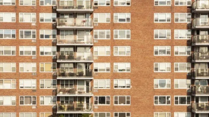 Sánchez plantea un real decreto-ley que permitiría a los ayuntamientos impulsar proyectos de vivienda