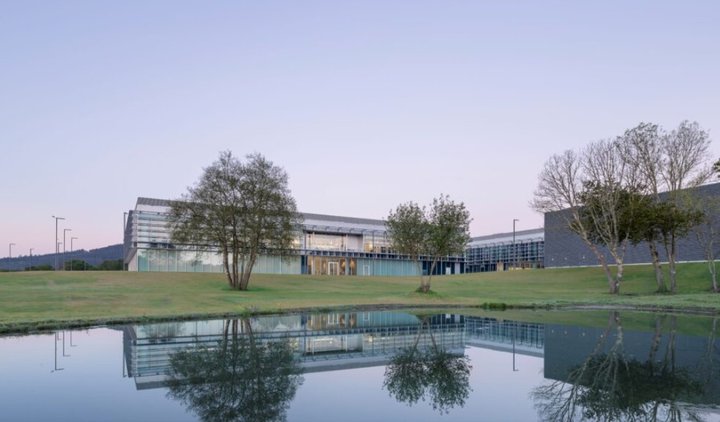 Campus Tecnológico de Cortizo, ganador del Premio BREEAM ES al mejor edificio de Nueva Construcción en 2024.