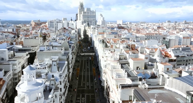 inversión real estate comercial madrid