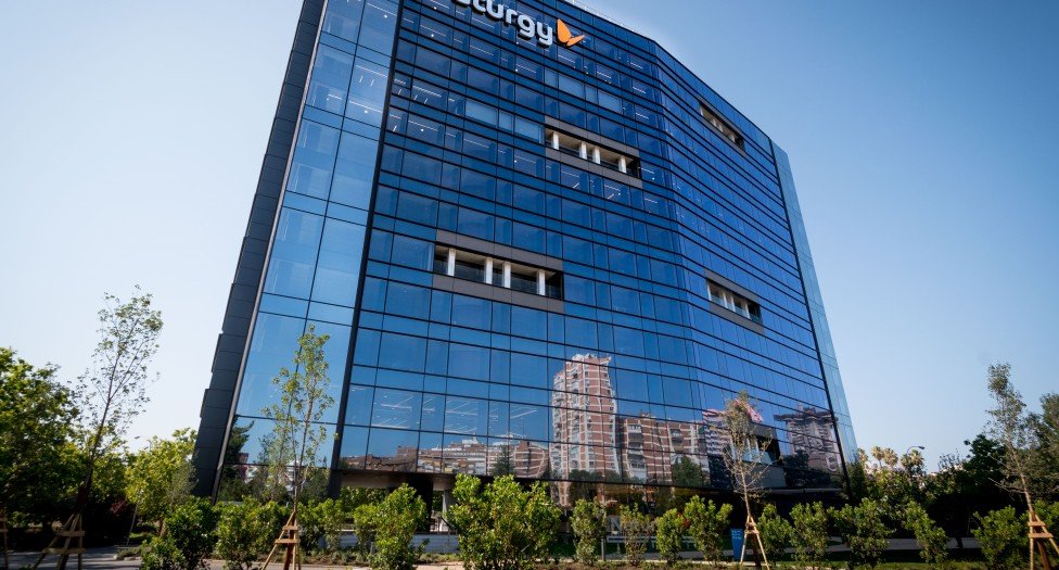 Colonial SFL y Andbank adquieren por más de 80 millones la sede de Naturgy en Madrid