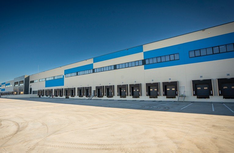 DWS compra a Scannell Properties un activo logístico de 43.300 m2