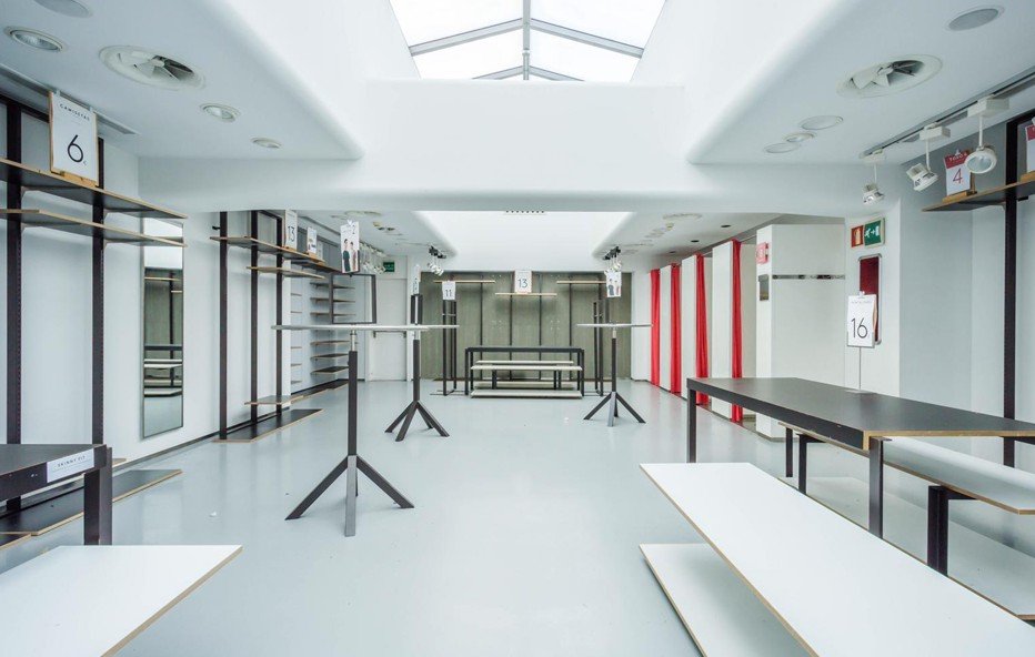 Pelayo Capital compra a Inditex un local comercial de 1.500 m2 en A Coruña