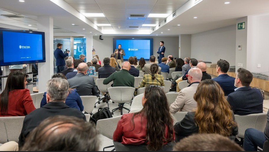 IFMA España traza su hoja de ruta apostando por el conocimiento y el networking
