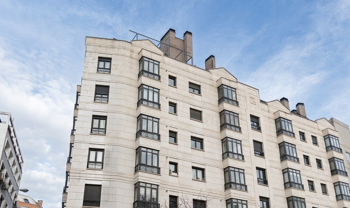 La vivienda supera los 2.000 euros por m2 tras subir un 16,4% interanual