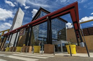 El centro comercial Luz del Tajo sale a la venta por 155 millones de euros