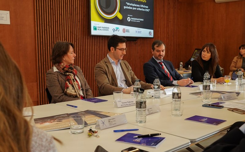 esteban puig chargeguru