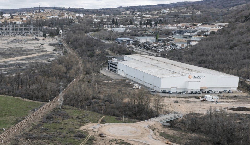 Reolum compra una nave industrial de 49.750 m2 en León por 12 millones