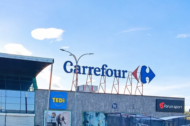 LRI21 compra el centro comercial Jaca, en Huesca