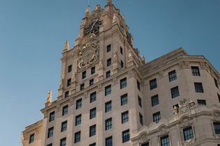 Tomás Olivo cierra la compra de la sede histórica de Telefónica por 200 millones