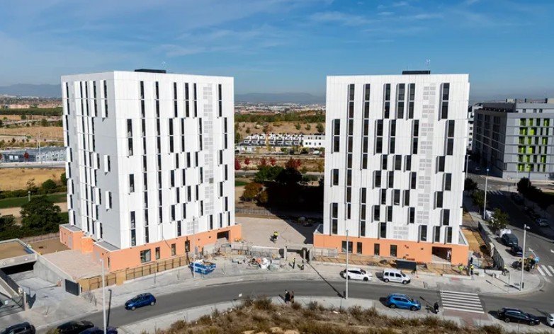 EMVS Madrid finaliza 96 viviendas de alquiler asequible en El Cañaveral