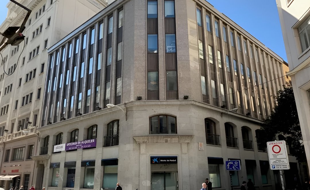 BlackRock compra un edificio en Madrid para convertirlo en hotel de lujo