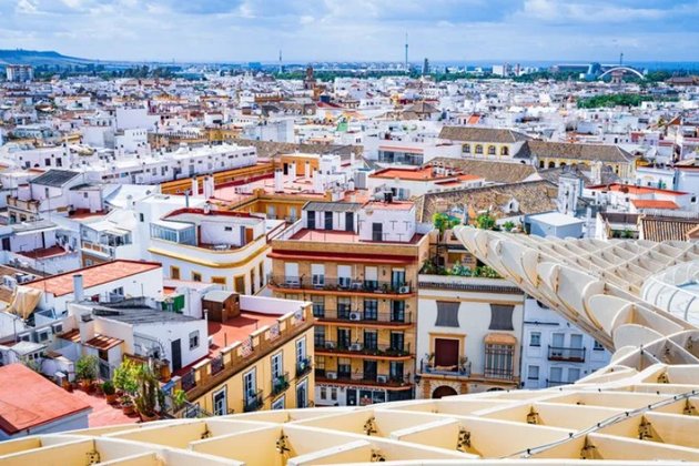 Hijos de Terrats invierte 25 millones en activos del centro de Sevilla