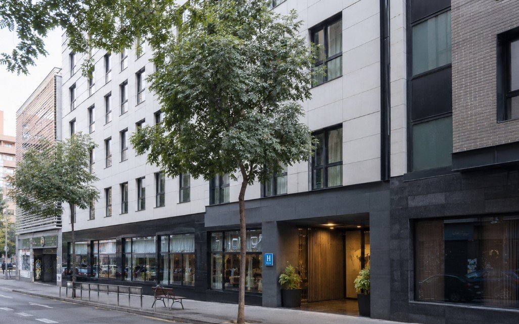 Tikehau invertirá hasta 350 millones en una plataforma hotelera en Iberia