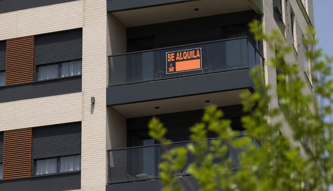 El Gobierno negocia el decreto de vivienda con cambios fiscales y de alquiler, sin reformar el suelo