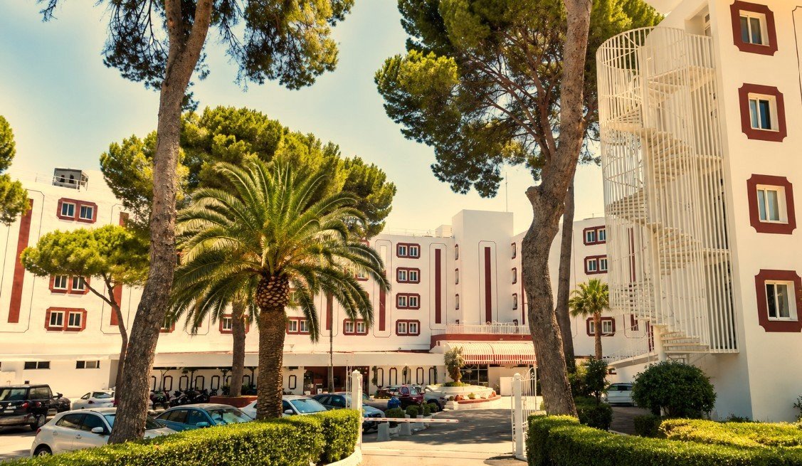 La inversión hotelera firma su mejor primer semestre en Iberia con 2.600 millones