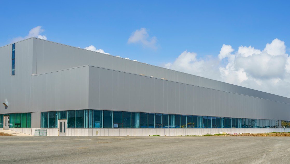 Crossbay invierte 45 millones en la compra de siete activos logísticos en España