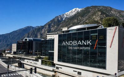 Andbank crea un fondo de 200 millones para adquirir hoteles de costa en España
