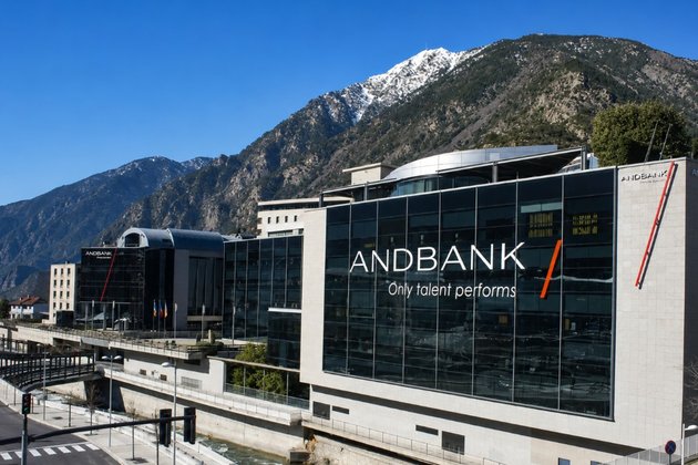 Andbank crea un fondo de 200 millones para adquirir hoteles de costa en España