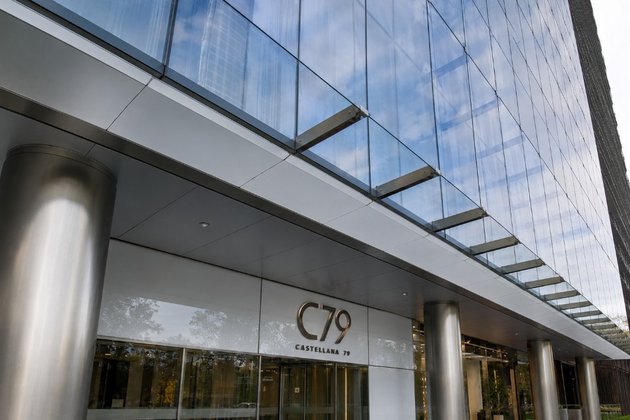 JLL apuesta por el talento joven en sus equipos inmobiliarios