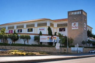 Alfana compra Forum Algarve por cerca de 130 millones y debuta fuera de España