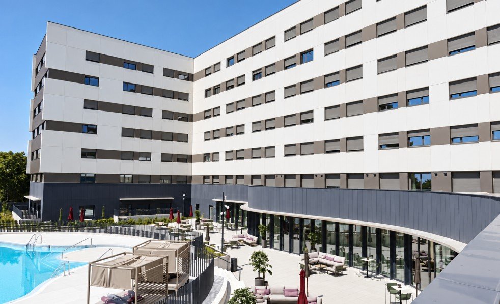 Westwind entra en el PBSA español con la compra de tres residencias de Merkel Capital