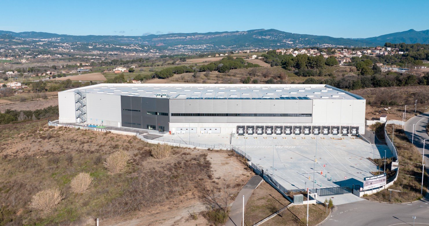 AEW compra una plataforma logística de 10.737 m2 en Barcelona